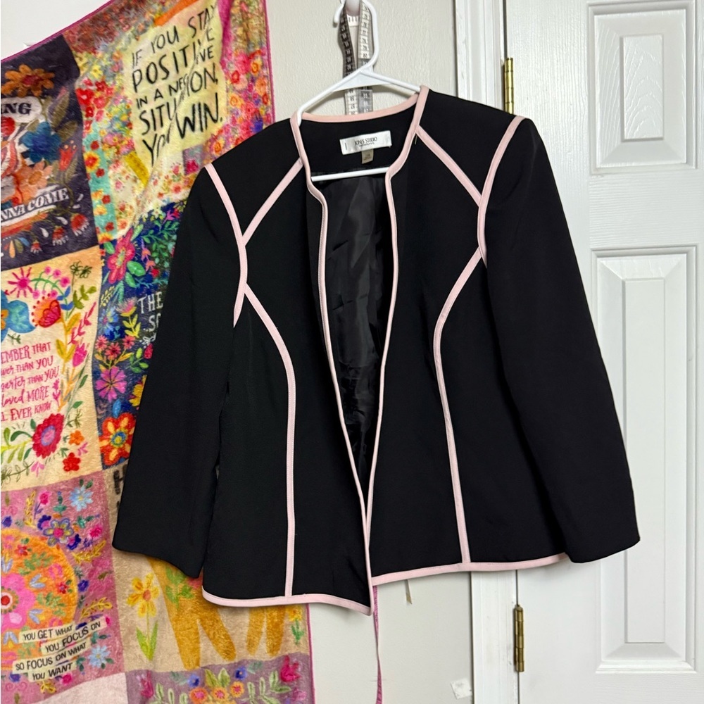 Jones Studio Black Blazer with Pink Accents​